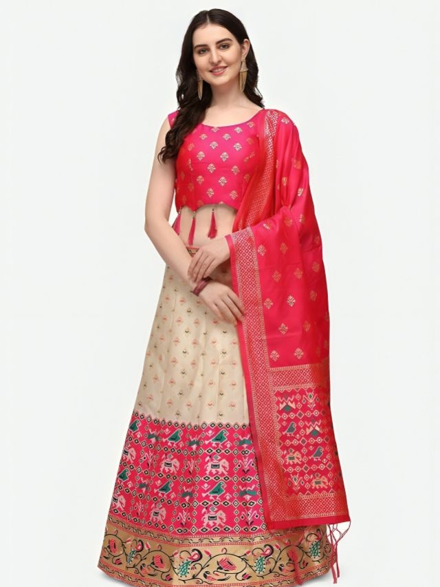 Straight cut lehenga for girl to wear in Wedding