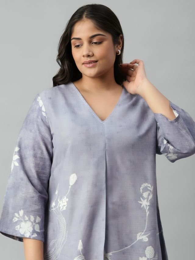 V Neck Kurtis for Ovel Shape Girl