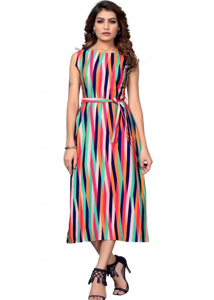 Silk Kurtis @30% OFF – Buy Silk Kurtis and Kurtis Sets, Raw Silk Kurtas  Online - Stylecaret.com