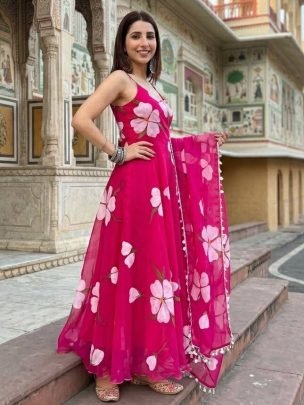 4.5 Mtr Flair Pink Colour  Anarkali  Suit