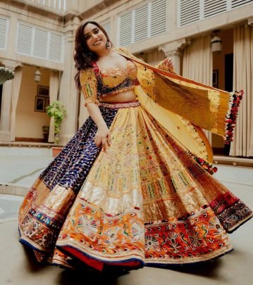 4 Mtrs Flair Muslin Cotton Fabric Navratri Lehenga