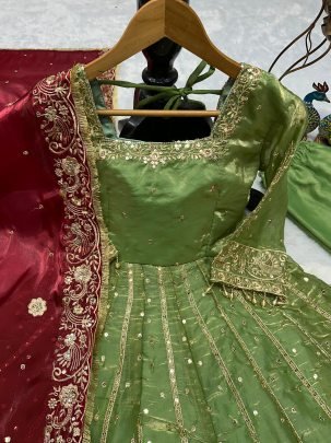 5 mm Sequence Work Pista Colour Suit