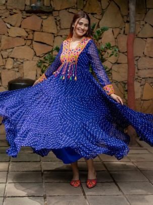 7 Meter Flair Mirror Work Navratri Gown