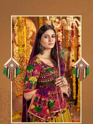 8 Miter Full Flair Navratri Lehenga Choli With Dupatta