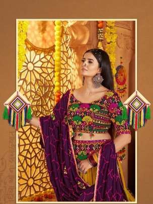 8 Miter Full Flair Navratri Lehenga Choli With Dupatta