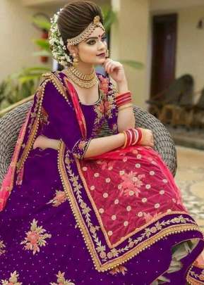 Tapeta Velvet With Embrodairy Masine Diamond Work Rani Color Lehengha lehenga