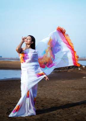 White With Orange Flower TEBI Silk Soft Printed Hight Quality  Printed Sarees