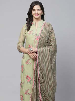 Women Green & Pink Floral Embroidered Suit salwar suits