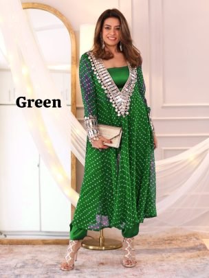  Anarkali Style Green Color  Side Cut Kurti With Chinon Fabric Pant   Paded Bustier With Crap Lining   Full Flowing  Pattern Dress