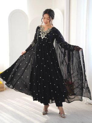 Beautiful Black Party Wear Anarkali Suit Set