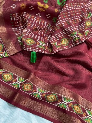 Beautiful Cotton Fabric Maroon Saree With Ajrakh Patola Print