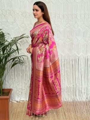 Beautiful Pink Viscose Silk Saree For Festive Wear