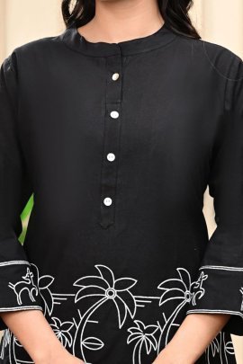 Black Royale Embroidery Cord Set