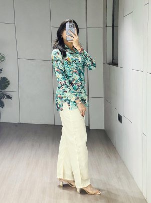 Cambric Cotton  Rama Colour Co Ord Set