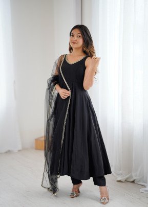 Cocktail Wear Black Colour  Anarkali Suit