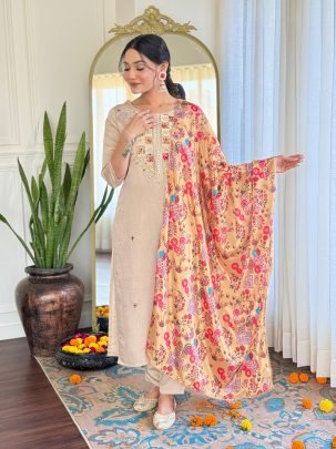 Cream Rayon Kurta Set Featuring Printed Silk Chiffon Dupatta