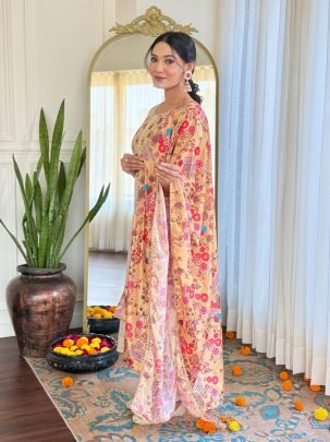 Cream Rayon Kurta Set Featuring Printed Silk Chiffon Dupatta