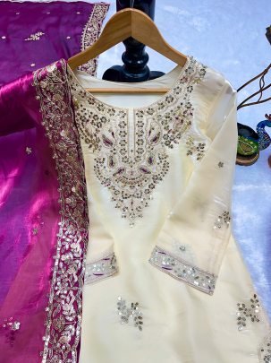 Designer Heavy Silk Embroidered Cream Kurti Pant Set With Pink Dupatta