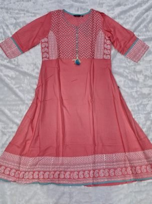 Designer Rayon Cotton Table Print Kurti With Round Neck Print