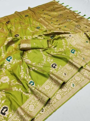 Designer Soft Paithani Silk Saree With Matching Blouse Piece