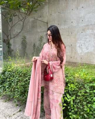 Elegant Digital Print Georgette Baby Pink Suit Set With Farshi Plazzo And Dupatta