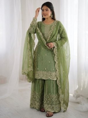 Elegant Fendy Silk Palzzo Suit With Embroidery Lace Border Dupatta