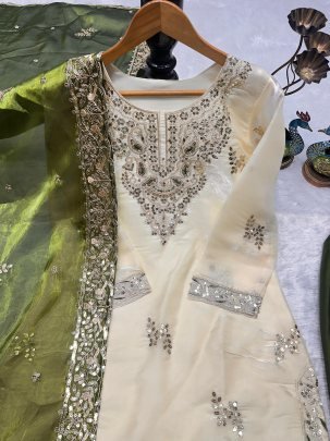 Elegant Heavy Silk Embroidered Cream Kurti Pant Set With Green Dupatta