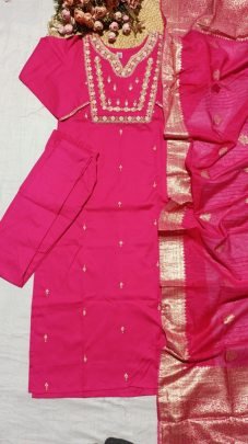 Elegant Pink Cotton Slub Embroidered Kurta Pant Jacquard Dupatta