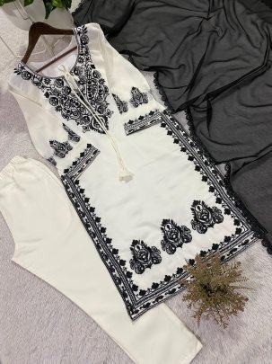 Elegant Roman Silk Embroidered White Kurti Pant With Georgette Dupatta