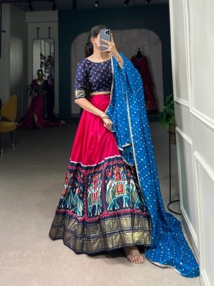 Elegent  Dola Silk Patola Print Lehenga Choli In Pink