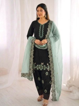Embroidery Work Green Colour Farshi Suit