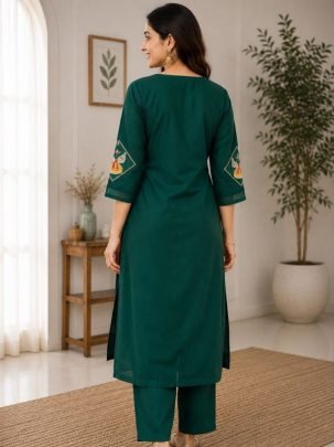 Green Cotton Casual Wear Kurti Pant Set