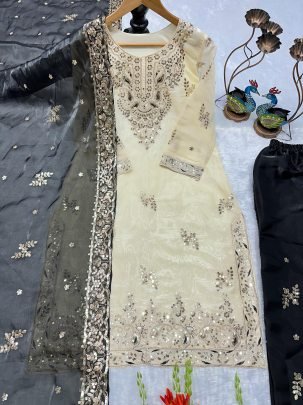 Ethenic Heavy Silk Embroidered Kurti Pant Dupatta Set