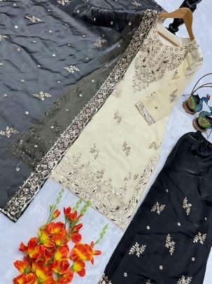 Ethenic Heavy Silk Embroidered Kurti Pant Dupatta Set
