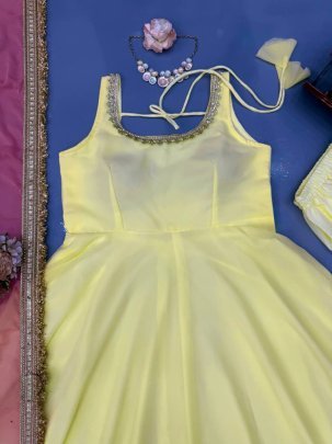 Fancy 7 Meter Flair Anarkali Suit
