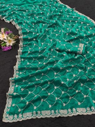 Fashionable  Wear  Green Colour Saree