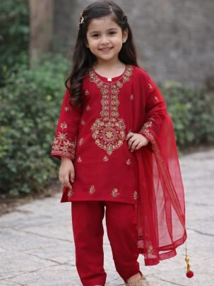 Faux Georgette Red Colour Kids Kurti Pant Dupatta Set