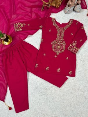 Faux Georgette Red Colour Kids Kurti Pant Dupatta Set