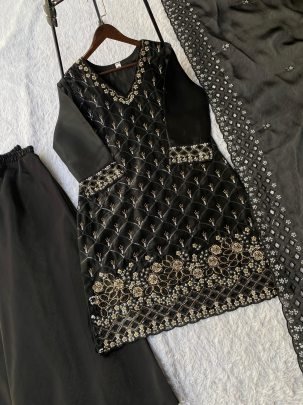 Fendy Fabric Black Colour Palazzo Suit