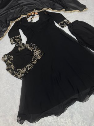 Full Flair  Black Colour  Anarkali Suit