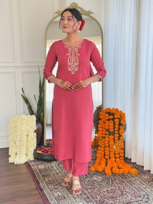 Gajri Chanderi Embroidered Kurta Pant Set