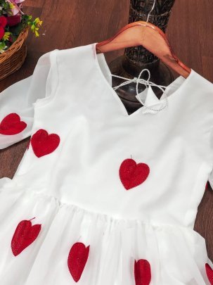 Georgette Fabric White Colour One Pices Dress