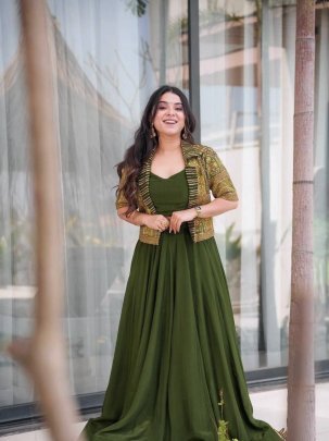 Green Majesty Designer Gown Set