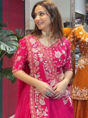 Heavy Crunshi  Silk rani Colour Lehenga Choli