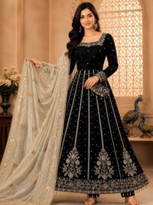 Heavy Fenddy Silk Fabric Black Colour Suit
