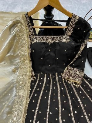 Heavy Fenddy Silk Fabric Black Colour Suit
