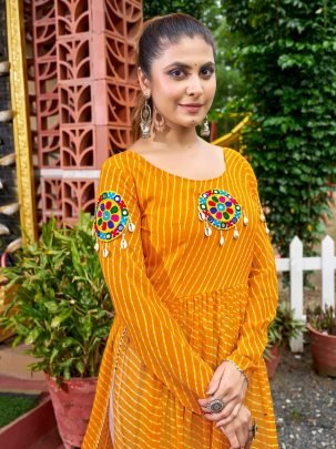 Lace Work Yellow Colour Navratri Kurti