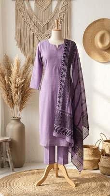 Lavender Kurta Set With Printed Dupatta For Women