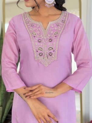 Lavender Rayon Embroidered Straight Kurti Pant With Dupatta