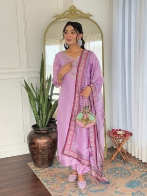 Lavender Rayon Embroidered Straight Kurti Pant With Dupatta